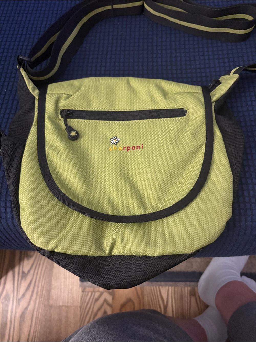 Sherpani Lime/Black Crossbody Shoulder Bag